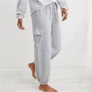 AERIE Women’s Heather Gray Lightweight Cargo Joggers Size Extra Large